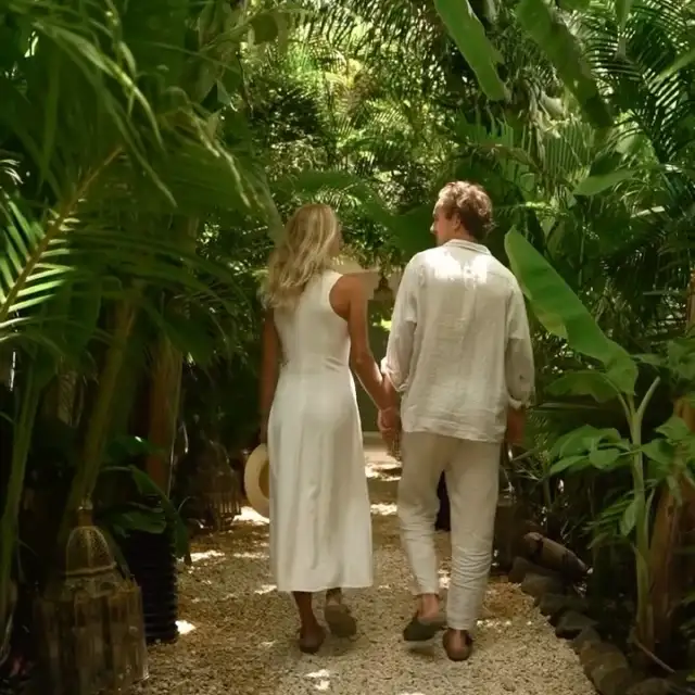 You’ve just arrived at Maison Tropical 🌴 🐢 An intimate welcome, where every detail is considered…